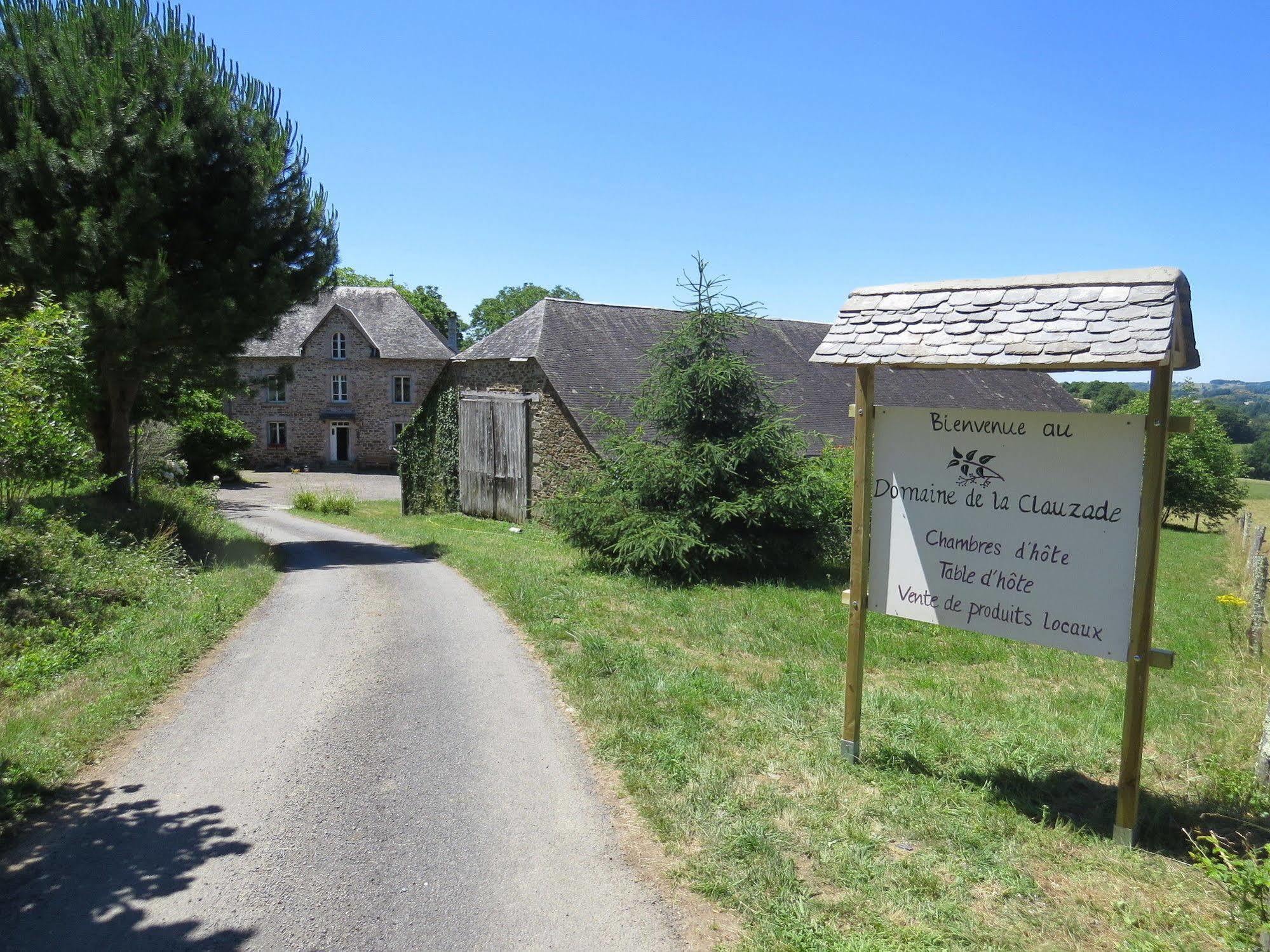 Domaine De La Clauzade Bed & Breakfast Saint-Germain-les-Vergnes Exterior photo